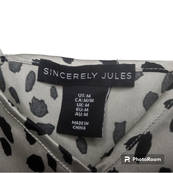 Sincerely Jules Animal Print Crop Top Medium - Picture 3 of 5